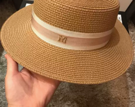 韩国m钻标夏季出游平顶宽檐草帽休闲百搭小礼...