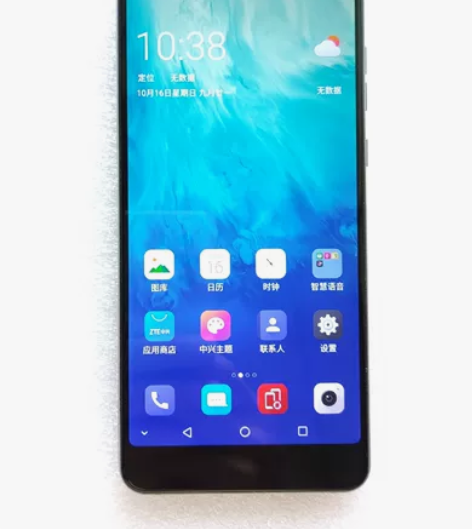 中兴手机V890双系统版， 内存4+64G...