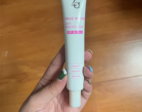Za防晒隔离 买了很久了吧！应该是买二送一...