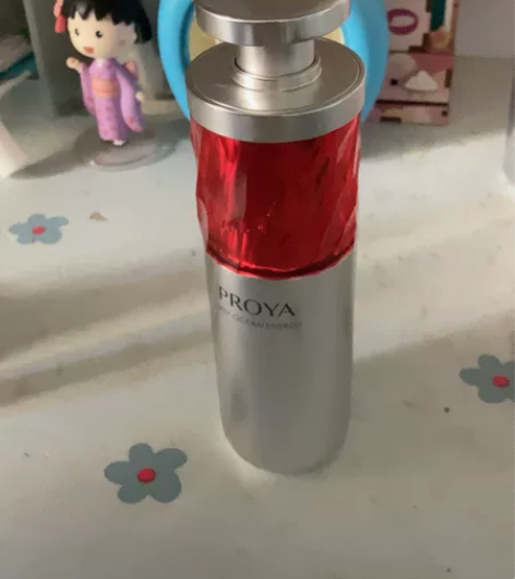 珀莱雅红宝石精华，用过几次，现在脸上长痘不...