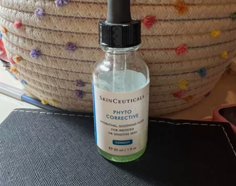 修丽可色修精华 余量如下 适合 敏感泛红痘...