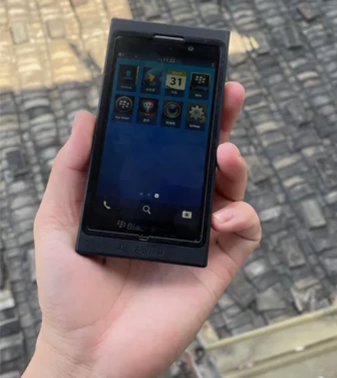 黑莓工程机DEV，整体成色不错。适合收藏。...