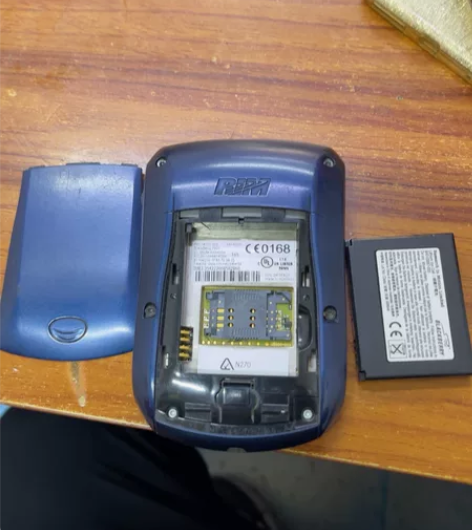 黑莓7290，情怀机，功能一切正常，八成新...