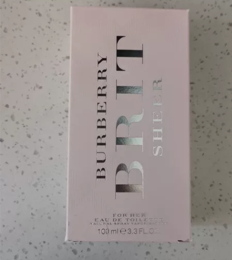 BURBERRY香水 出售闲置 原相机实拍...