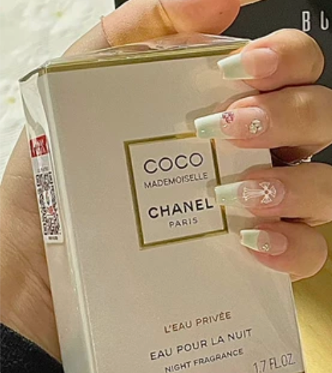 chanel coco chanel家最经...