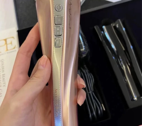 闲置正品Dr.Arrivo宙斯美容仪二代脸...