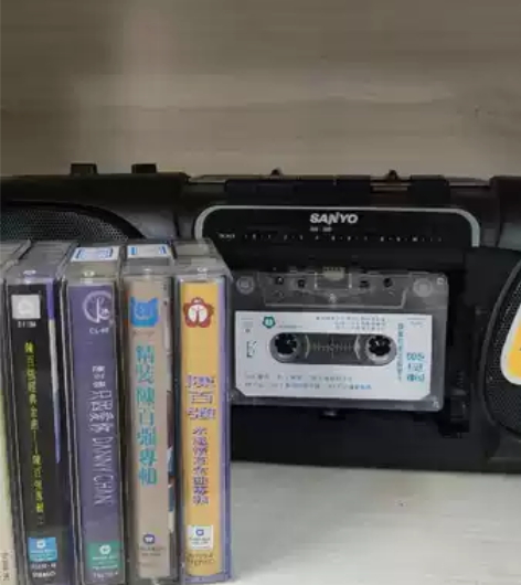 陈百强磁带 5盒 全部铁保正版，声音正常播...