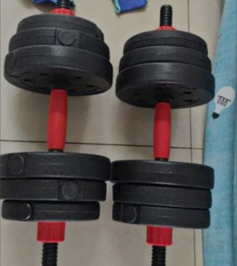 健身工作室不做了，低价出一批全新未拆封哑铃...