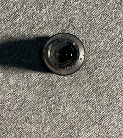 索尼镜头35mm1.8定焦镜头。9月13号...