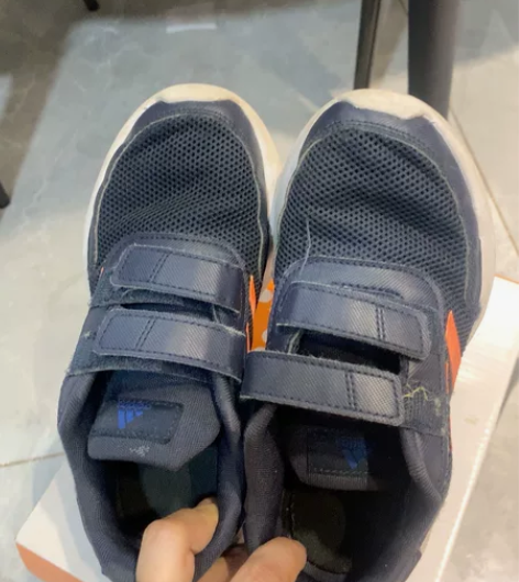 阿迪转让40元 感兴趣的话点“我想要”和我...