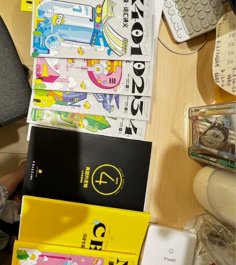 英语四级教材一整套全新未拆封 需要的同学可...