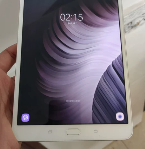 三星Galaxy Tab S2 T710平...
