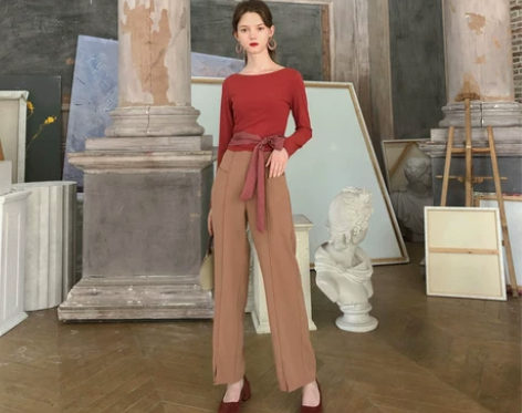 M Queen独立制衣 复古绣线高腰开叉显...