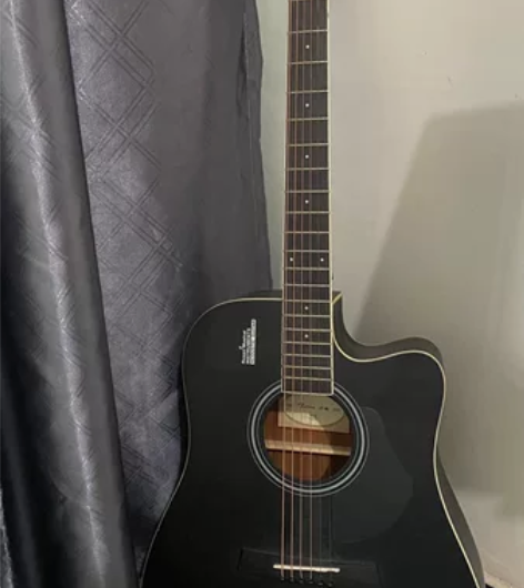 罗森吉他 原价398,99新,手感超好,现...