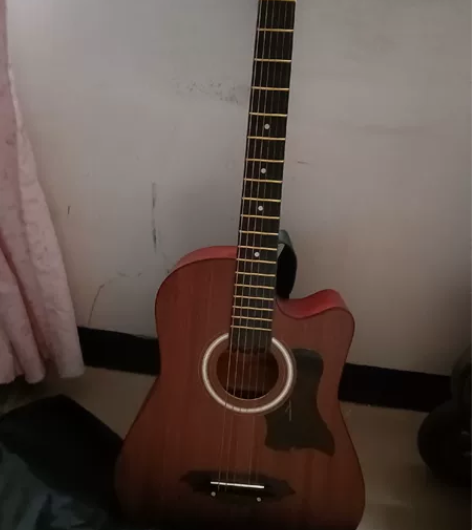 入门吉他，新品，未使用过 感兴趣的话点“我...