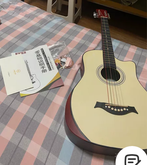 新手入门吉他一支赠品如图带一支套子淘宝买的...