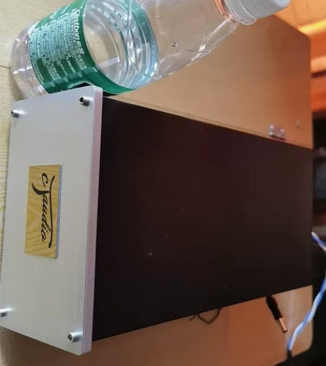 19.5v/3A线电+达菲小主机。广东某大...