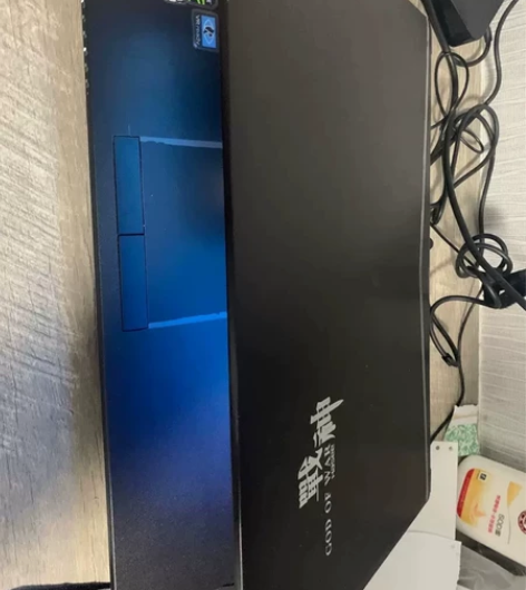 战神G8   九代六核十二线程   i7-...