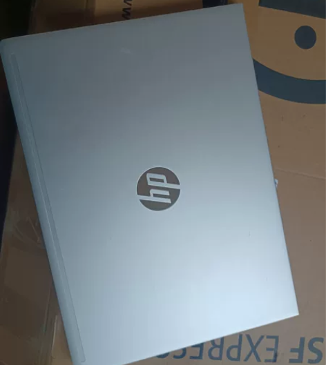 大学毕业了买了两年的电脑用不到了，电脑保护...