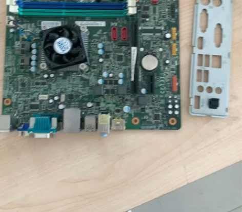 联想CFT3I1 四核 E2 7110 主...