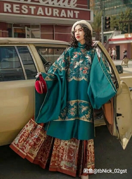 【汉服出租】汉尚华莲月灯游 50r  正版...