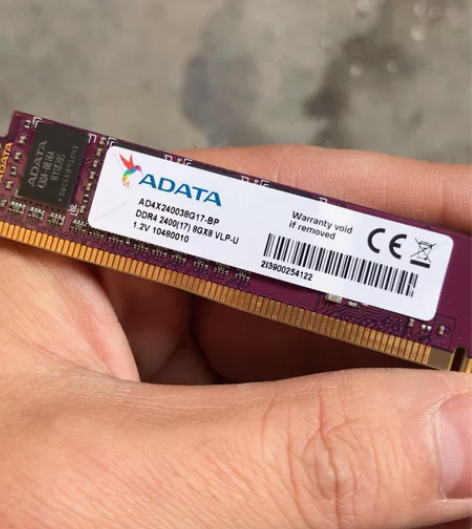 威刚ddr4 2400 8g 108包邮非...