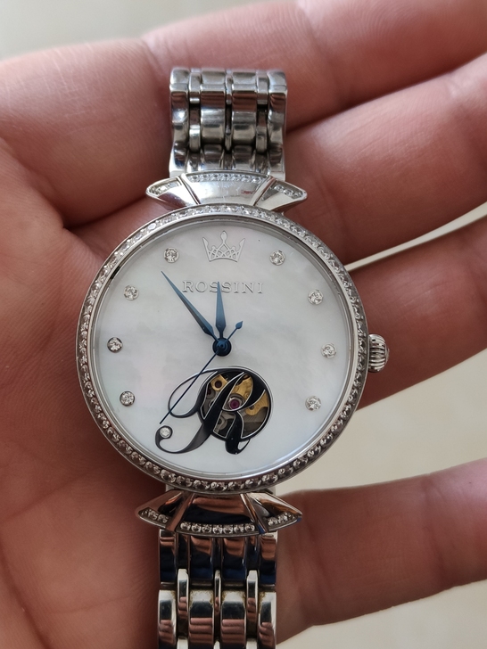 罗西尼女表全自动好用表一块品相如图600元...