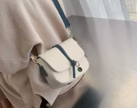 斜挎包 单肩包斜挎包包女小众设计感2021...