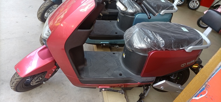 全新台铃电动车，新款方正款！正新轮胎，前铝...