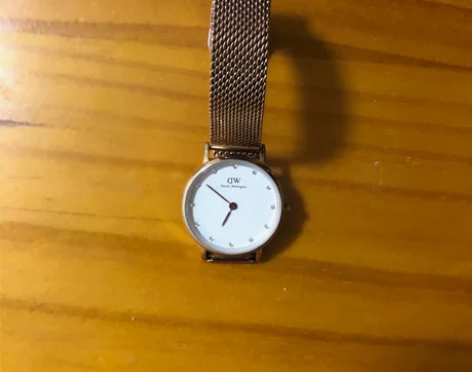 dw手表，现在不戴了。闲置出。 感兴趣的话...