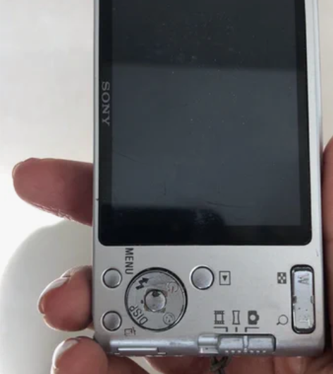 索尼DSC-W530便携式相机 视频图片实...