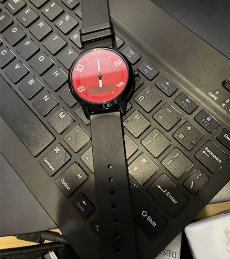 联想watch 蓝宝石玻璃 带充电器 感兴...