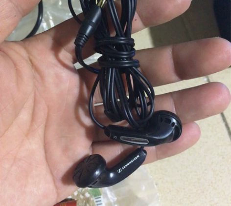 森海塞尔耳机 感兴趣的话点“我想要”和我私...