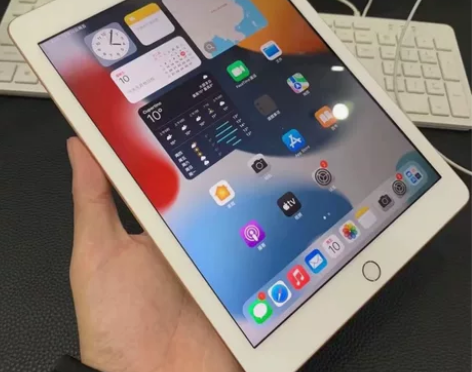 自用iPad 2020 第八代 内存128...