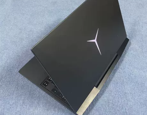 奔驰标1050ti联想拯救者Y7000p笔...