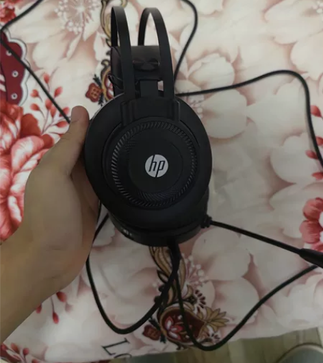 惠普耳机刚买没多久 耳机50包邮，带声卡的...