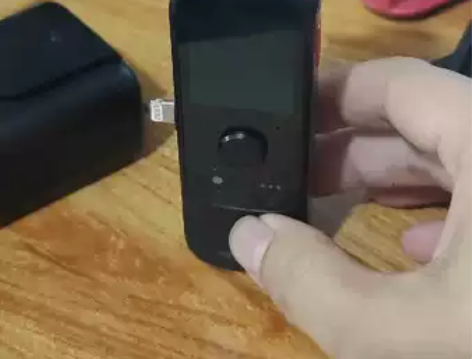 橙影M1 Pro黑色volg手持云台摄像机...