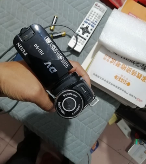 FUGN富京摄像机 没电池成色不错的,当配...
