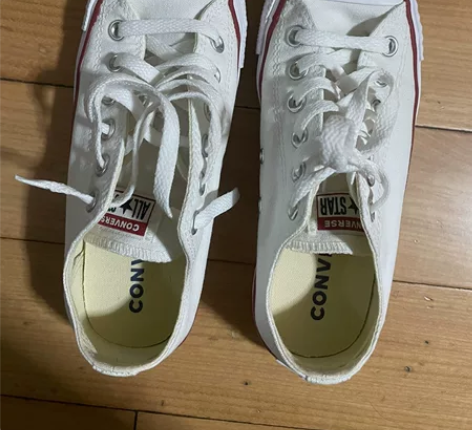 匡威 帆布鞋 白色低帮经典款37.5码，轻...