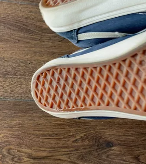 vans style36 蓝白 37码 脚...