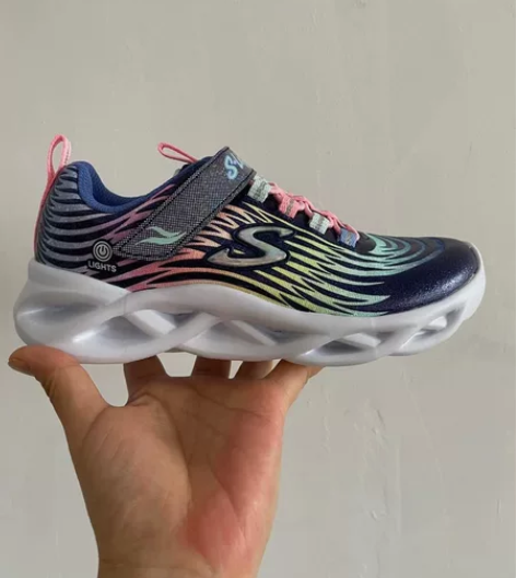 Sk斯凯/奇休闲运动闪灯带开关  女童 2...