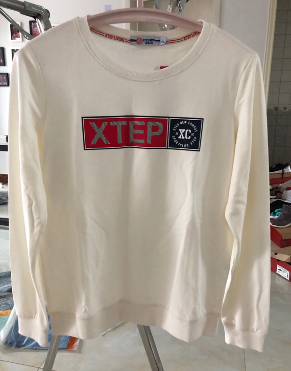 全新正品特步卫衣