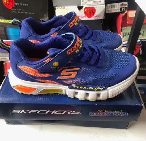 A591，尺码36   内长230   正...