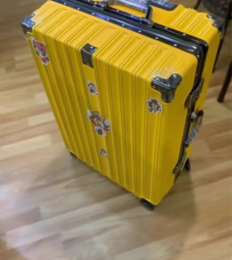 现清货一批行李箱大容量旅行箱铝框拉杆箱结实...