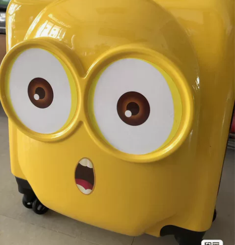 公司年会的时候买多了，剩余20多个行旅箱便...