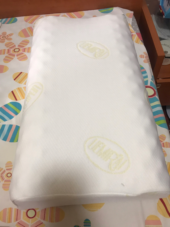 小瑕疵亏本清仓 正宗泰国原装进口乳胶枕