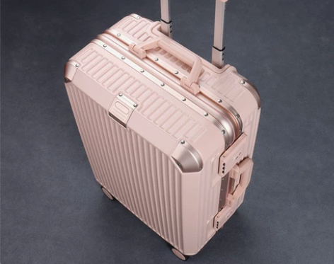 MIYO 旅行箱 感兴趣的话点“我想要”和...