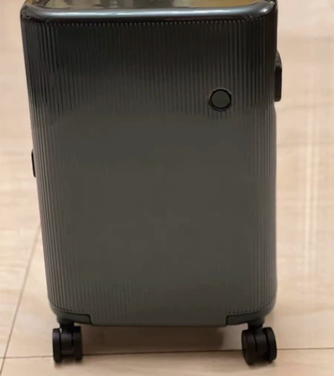 转让ito旅行箱轻便静音万向轮拉杆箱登机箱...