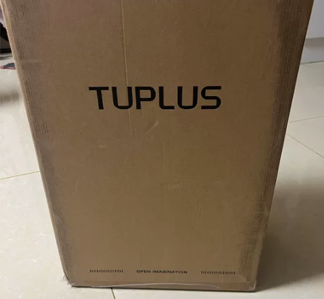 全新途加拉杆箱!!朋友送的未拆封,包装吊牌...