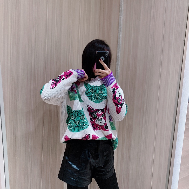 MiK重工猫咪系素色水蜜桃粉连帽毛衣女钉珠...